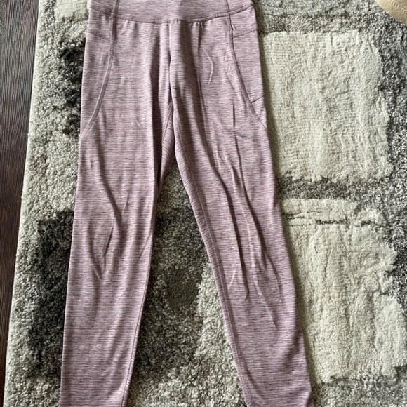 Workout pants - Picture 2 of 2